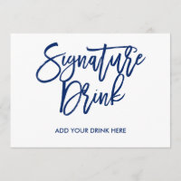 Bebida de firma Chic con letra a mano en azul mari