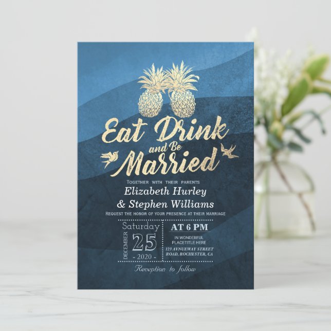 Invitación Bebida Estar casado Boda Dorada Piña Pareja (Anverso de pie)