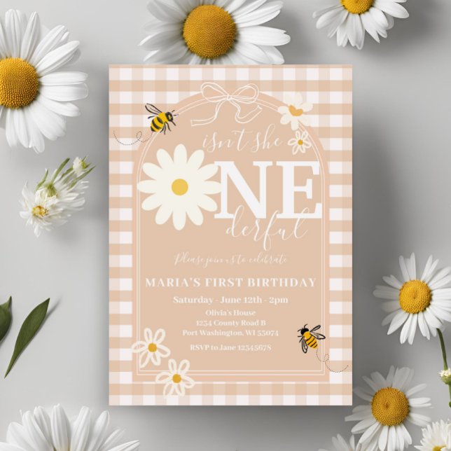 Invitación Bee no es ella un maravilloso cumpleaños (Subido por el creador)