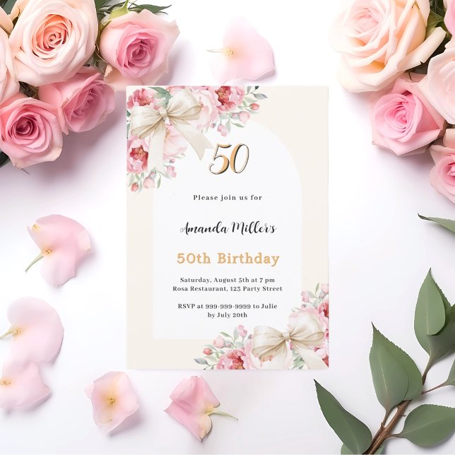 Invitación Beige arde flores rosadas arco cumpleaños de lujo (Subido por el creador)