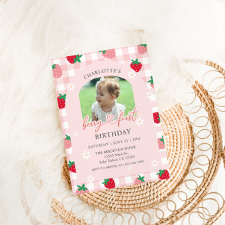 Invitación Berry First Birthday Photo Invitation