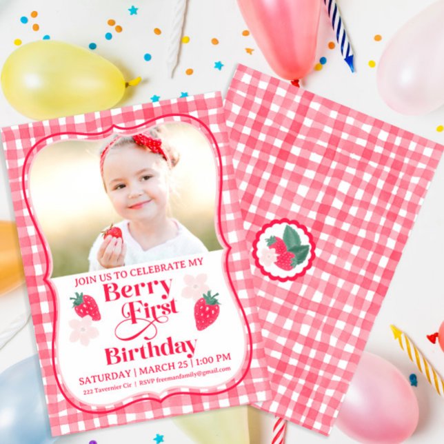 Invitación Berry First Birthday Photo Strawberry Chicas 1ª (Subido por el creador)