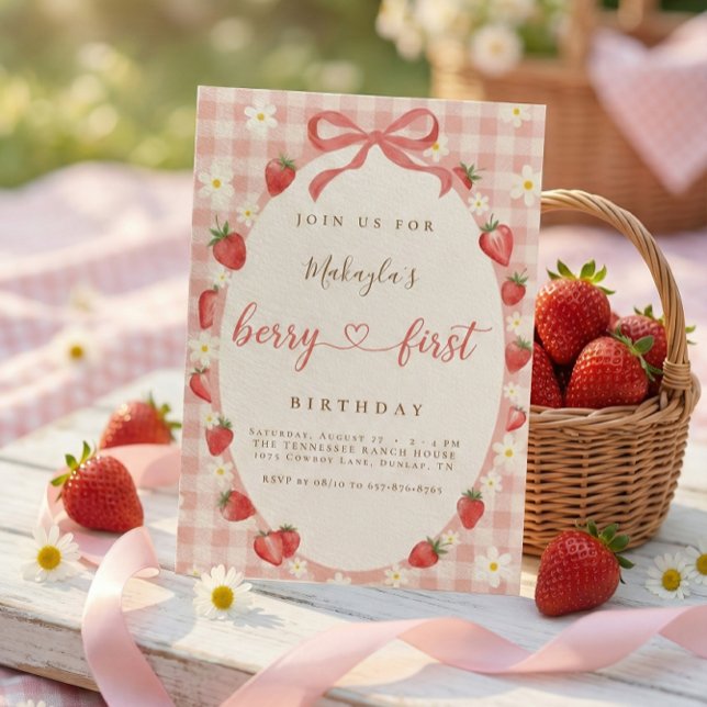 Invitación Berry First Strawberry Pink Gingham 1st Birthday (Subido por el creador)
