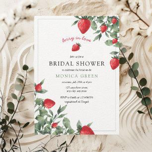 Invitación Berry in Love Strawberry Gingham Bridal Shower