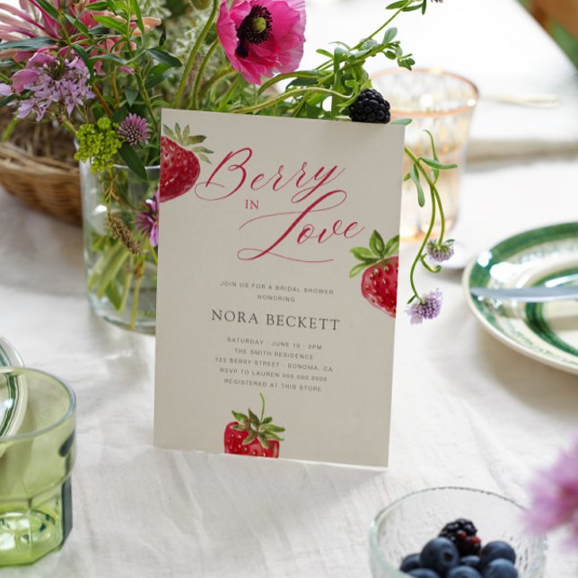 Invitación Berry in Love Watercolor Strawberry Bridal Shower (Subido por el creador)