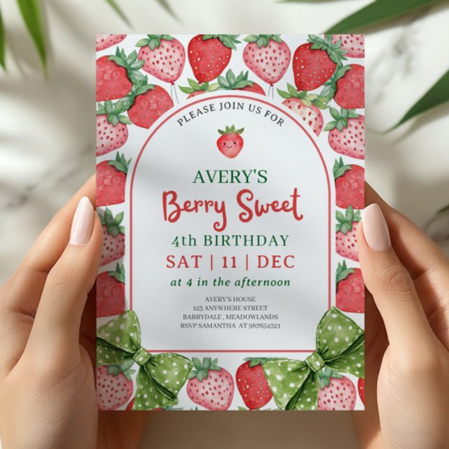 Invitación Berry Sweet 4th Birthday Strawberry Invitation (Subido por el creador)