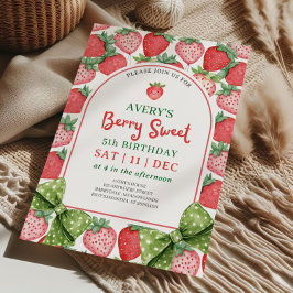 Invitación Berry Sweet 5th Birthday Strawberry Invitation