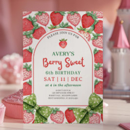 Invitación Berry Sweet 6th Birthday Strawberry Invitation