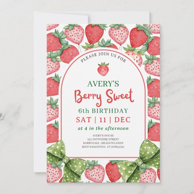 Invitación Berry Sweet 6th Birthday Strawberry Invitation (Anverso)