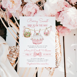 Invitación Berry Sweet Strawberry Bow Moderno Baby Girl Showe