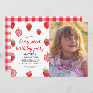 Invitación Berry Sweet Strawberry Chica Birthday