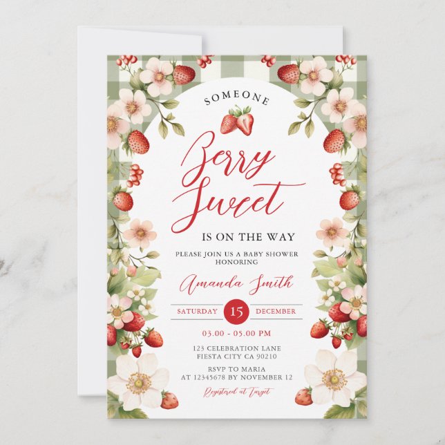 Invitación Berry Sweet Strawberry Gingham Floral Baby Shower (Anverso)