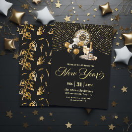 Invitación Black and Gold Glitter New Year's Eve Party