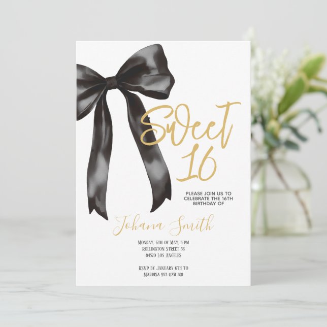Invitación Black Bow Sweet Sixteen Girl Birthday Party (Anverso de pie)
