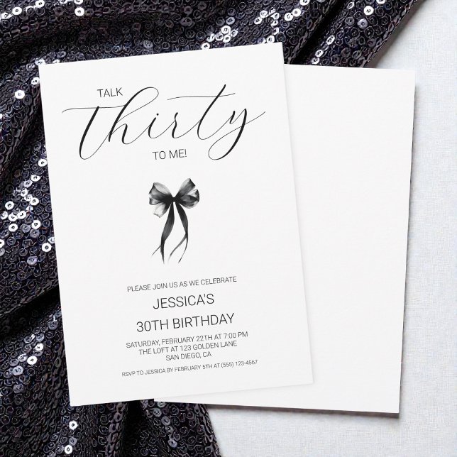 Invitación Black Bow Talk Treinta Para Mí Fiesta de Cumpleaño (Black Bow Talk Thirty To Me 30th Birthday Party Invitation)