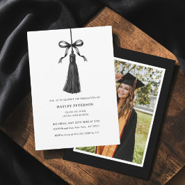 Invitación Black Bow Tassel Modern College Graduation Photo