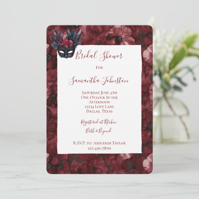Invitación Black Burgundy Red Feathers Mask Bridal Shower (Anverso de pie)