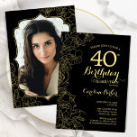 Invitación Black Gold Floral Photo 40th Birthday Fiesta<br><div class="desc">Invitación a la fiesta de cumpleaños número 40 de la floral de oro negro con tu foto al fondo de la tarjeta. Diseño moderno minimalista con dibujos botánicos de contorno acentos, Relieve metalizado de oro falso y tipo de letra de escritura tipográfica. Sencilla carta de invitación a la moda, perfecta...</div>