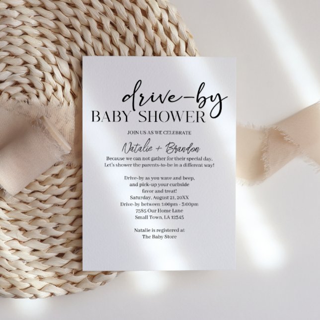 Invitación Black Modern Simple Script Drive-By Baby Shower (Subido por el creador)