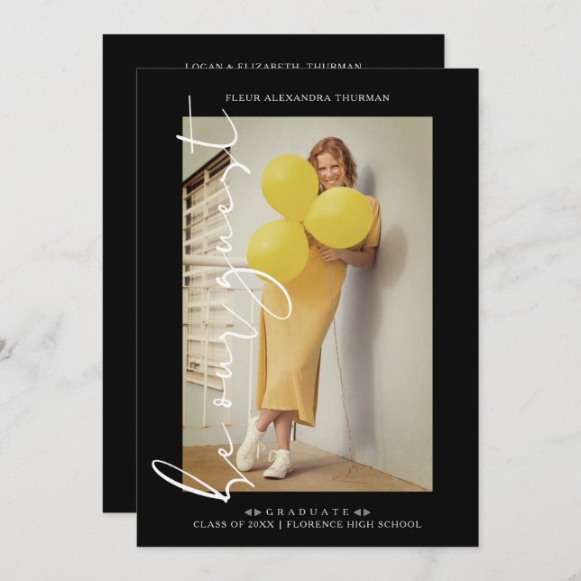 Invitación Black Trendy Photo Be Our Guest Simple Graduation (Anverso / Reverso)