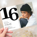 Invitación Black White Photo 16th Birthday Party<br><div class="desc">Crea recuerdos duraderos en tu fiesta de cumpleaños número 16 con estas invitaciones clásicas de cumpleaños en blanco y negro. Con un gran tipo de letra en negrita que muestra el número '16', una foto del chico/chica de cumpleaños, y una plantilla moderna que es fácil de personalizar, estas invitaciones capturarán...</div>