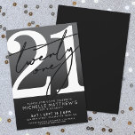 Invitación Blanco Negro Moderno 21 cumpleaños<br><div class="desc">Invitación a la fiesta de cumpleaños 21 gris y negro. Celebra que veintiuno se ponga estilo con este diseño audaz y de moda. La mitad superior tiene un gran "21" blanco con un suave guión negro escrito a mano "Cheers" sobre él, destacando contra un elegante gradiente negro sobre un sutil...</div>
