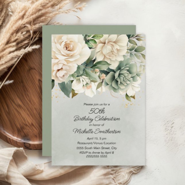 Invitación Blanco Salvia Verde Floral Oro Cumpleaños 50 (White and sage green floral 50th birthday invitation)