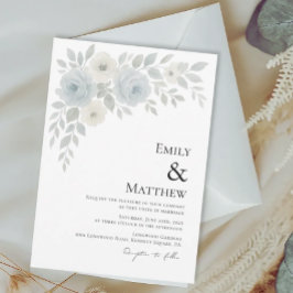 Invitación Blue and Ivory Floral Wedding Invitation