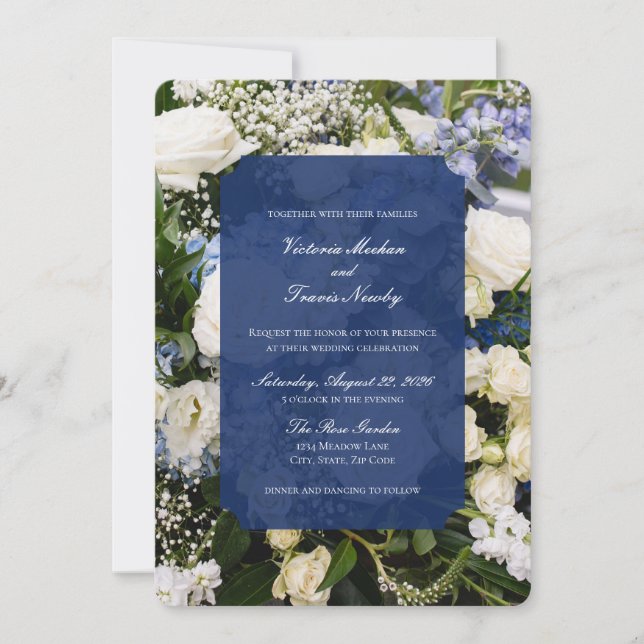Invitación blue and white floral wedding invitation (Anverso)