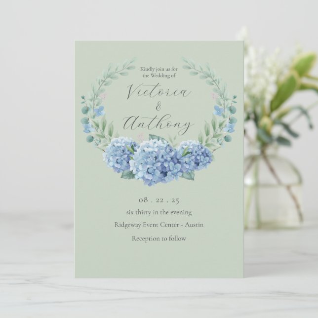 Invitación Blue Hydrangeas Floral Sage Green Boda (Anverso de pie)