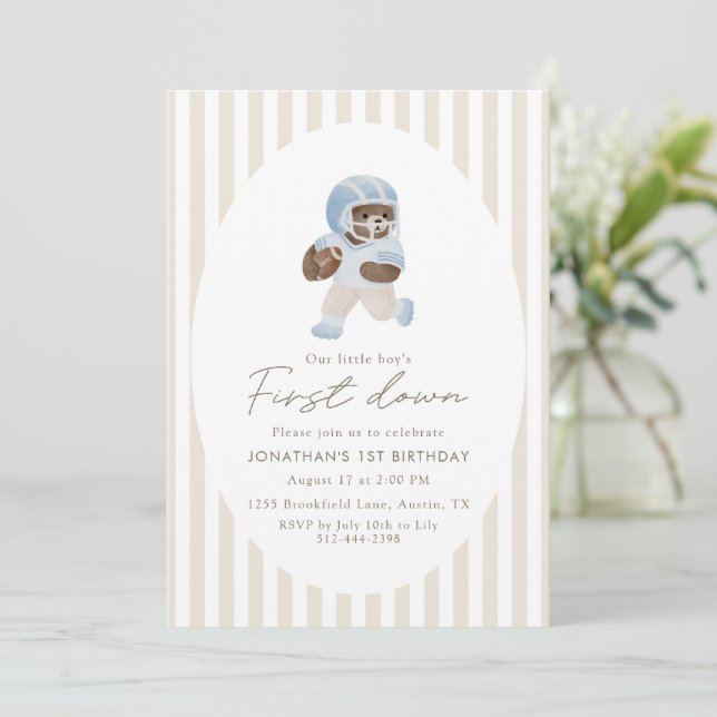 Invitación Blue Teddy bear First Down Football First Birthday (Anverso de pie)