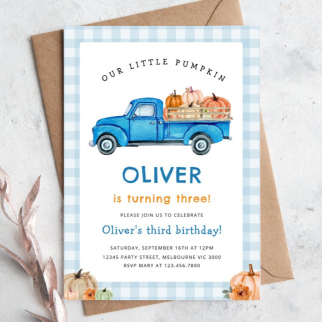 Invitación Blue Truck & Pumpkin Fall Farm Gingham Birthday (Subido por el creador)