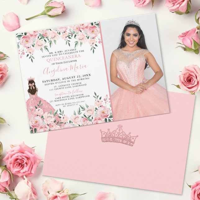 Invitación Blush Rosa Floral para Quinceañera (Floral Photo Blush Pink Quinceanera Invitation)