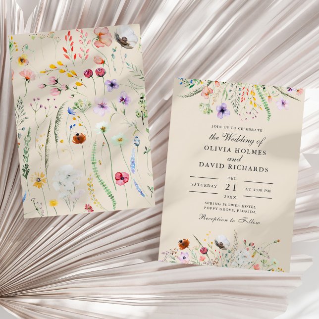 Invitación Boda Bohemio en Pradera de Flores Silvestres Taupe (Boho Taupe Wildflower Meadow Wedding Invitation on a sunny neutral dry palm leaf.)