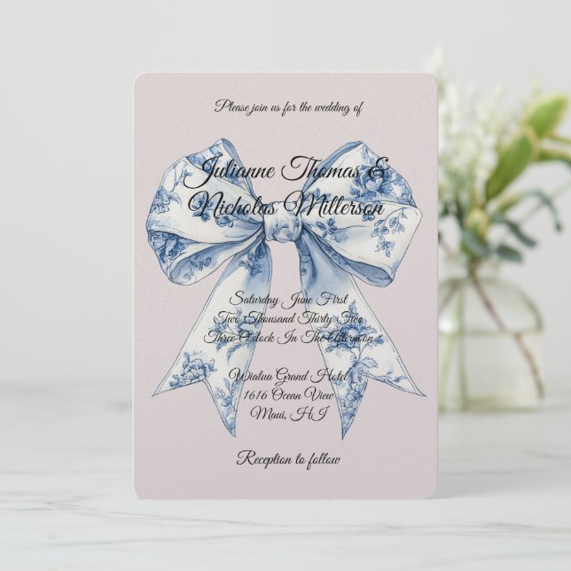 Invitación Boda Chic Azul Blanco Lazo Rosa Rosado (Anverso de pie)