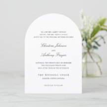 Boda Clásica en Blanco y Negro con Dinero Antiguo