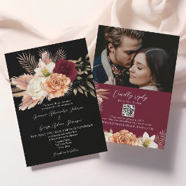 Invitación Boda con código QR floral negro de Borgoña