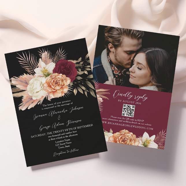 Invitación Boda con código QR floral negro de Borgoña (Subido por el creador)