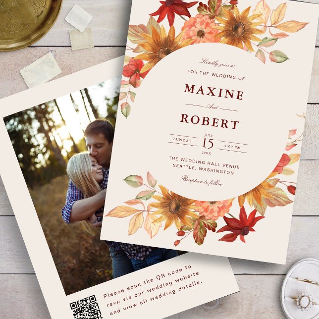 Invitación Boda con Foto de Código QR de Hojas de Otoño Elega (Fall leaves photo wedding invitation adds autumn warmth with a personalized QR code.)