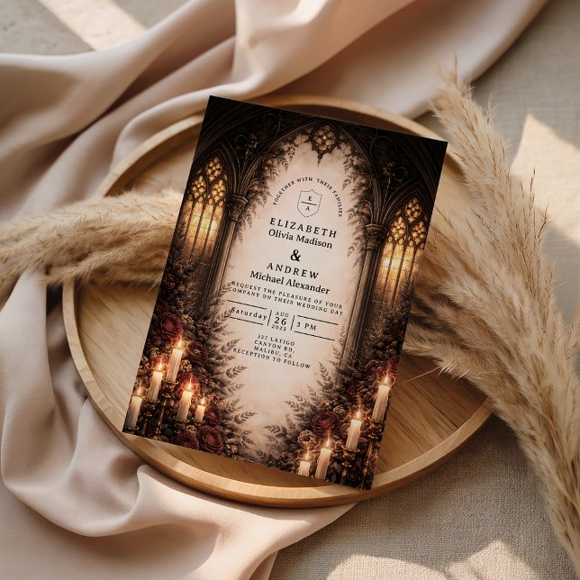 Invitación Boda con velas en catedral gótica (Subido por el creador)