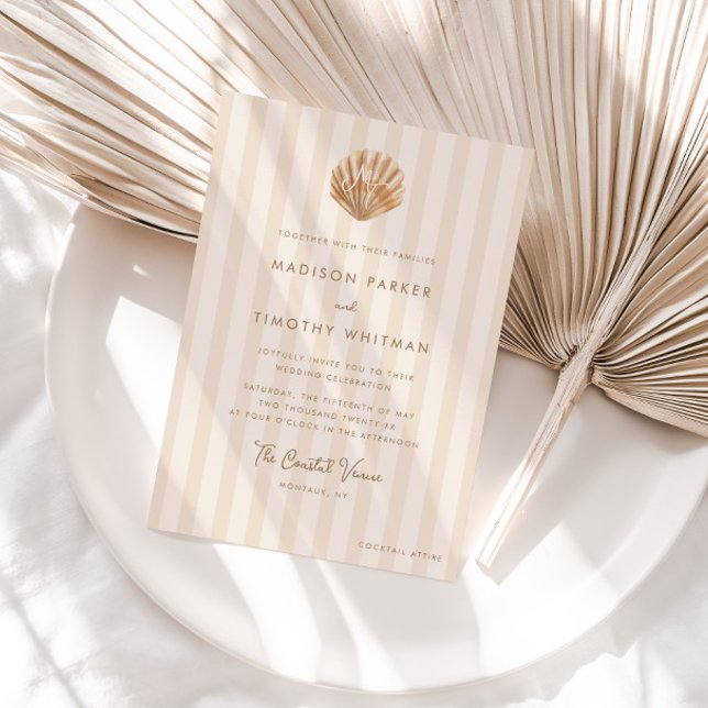 Invitación Boda Costera con Monograma de Concha Caprichosa (Subido por el creador)