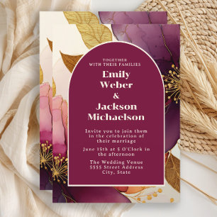 Invitación Boda de Arco Floral Dorado y Ciruela Burgundy en N
