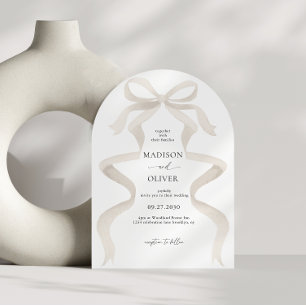 Invitación Boda de arco monograma de marfil beige beow modern