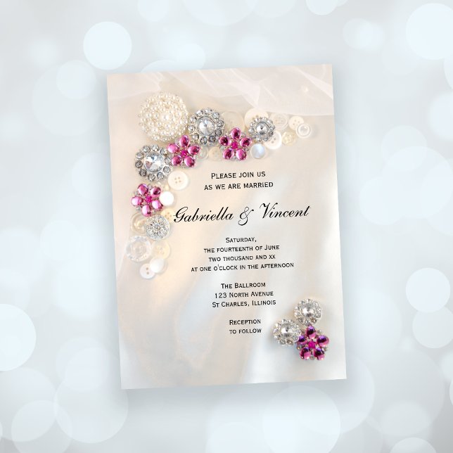 Invitación Boda de botones de perla blanca y diamantes rosas  (Invite guests to your elegant marriage with the pretty Pink Diamond Buttons Wedding Invitation.)