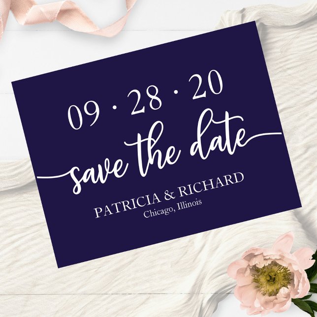 Invitación Boda de caligrafía azul de la marina salva la fech (Subido por el creador)