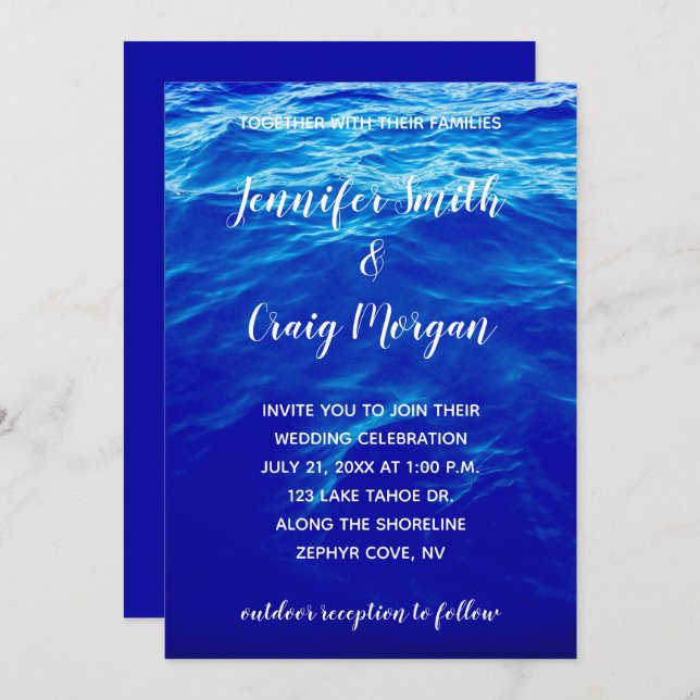 Invitación Boda de caligrafía moderna con foto de agua azul (Anverso / Reverso)