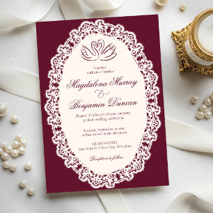 Invitación Boda de cisnes de encaje marfil burgundy elegante
