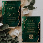 Invitación Boda de código QR de escritura moderna de escritur<br><div class="desc">Esta elegante invitación a la boda presenta una imagen de fondo de un batido de color verde esmeralda adornado con un falso purpurina de oro. El texto del personalizable combina la escritura a mano moderna de color dorado, el copperplate y las tipografías cursivas. El reverso proporciona espacio para los detalles...</div>