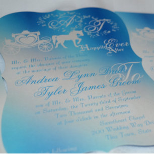 Invitación Boda de cuento de hadas Carrito Peacock Azul