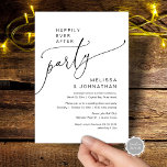 Invitación Boda de Elopement Fiesta Felices para Siempre<br><div class="desc">Hermosa fuente moderna minimalista casual negra,  tarjeta de invitación para boda,  fuga de novios,  fiesta de "felices para siempre". Esto es perfecto para la recepción de su boda y la fiesta de celebración después de la boda. Agregue sus detalles en la fuente / letra coincidente.</div>